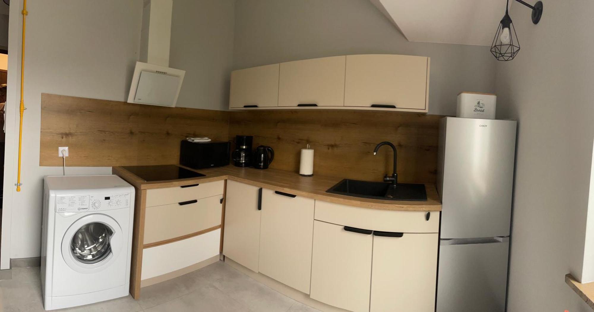 Przystanek - Komuny Paryskiej 3 Apartment *